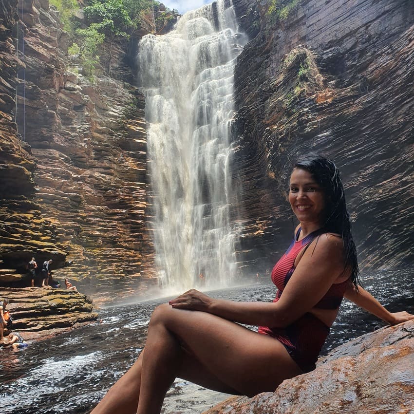 O que fazer na Chapada Diamantina: visitar a espetacular Cachoeira do Buracão